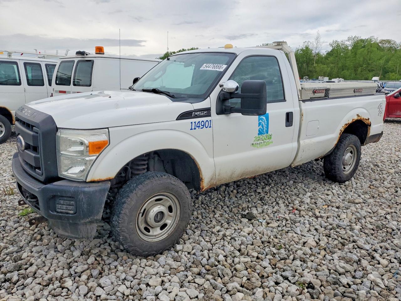 Salvage Ford F-250 Image