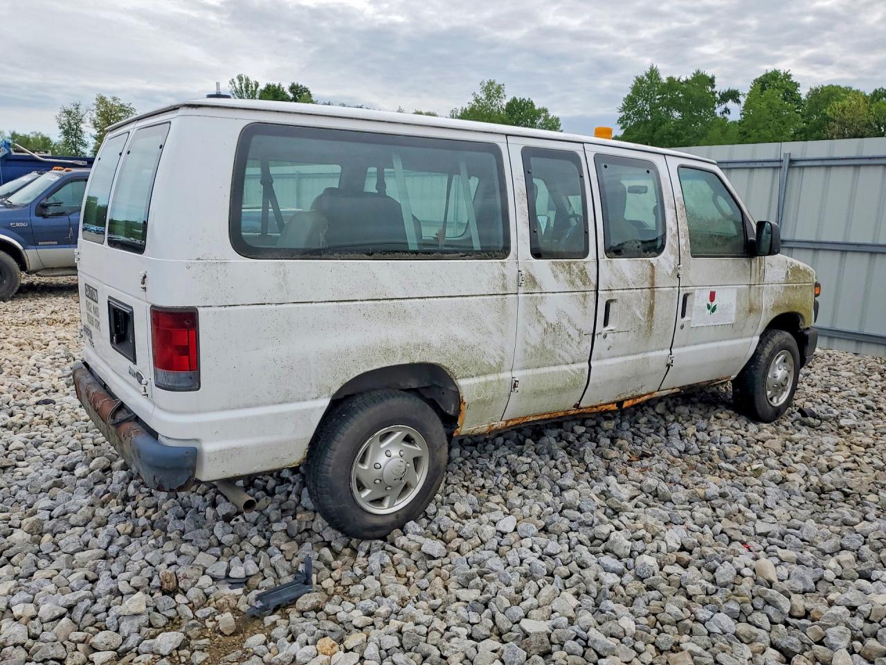 Ford Econoline E150 Wagon
