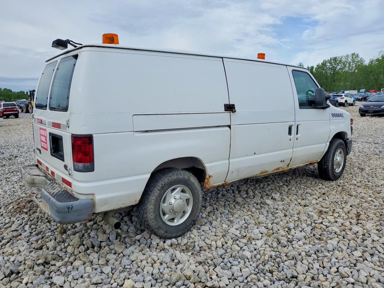 Ford Econoline E350 Super Duty Van