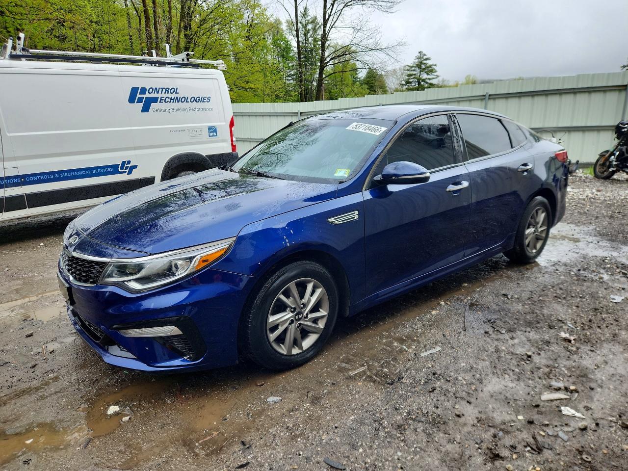Salvage Kia Optima Image