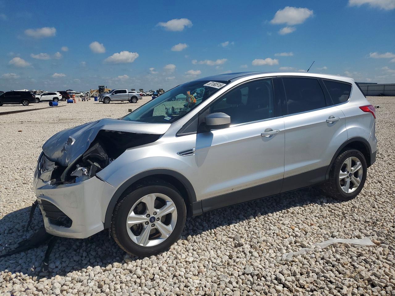 Salvage Ford Escape Image