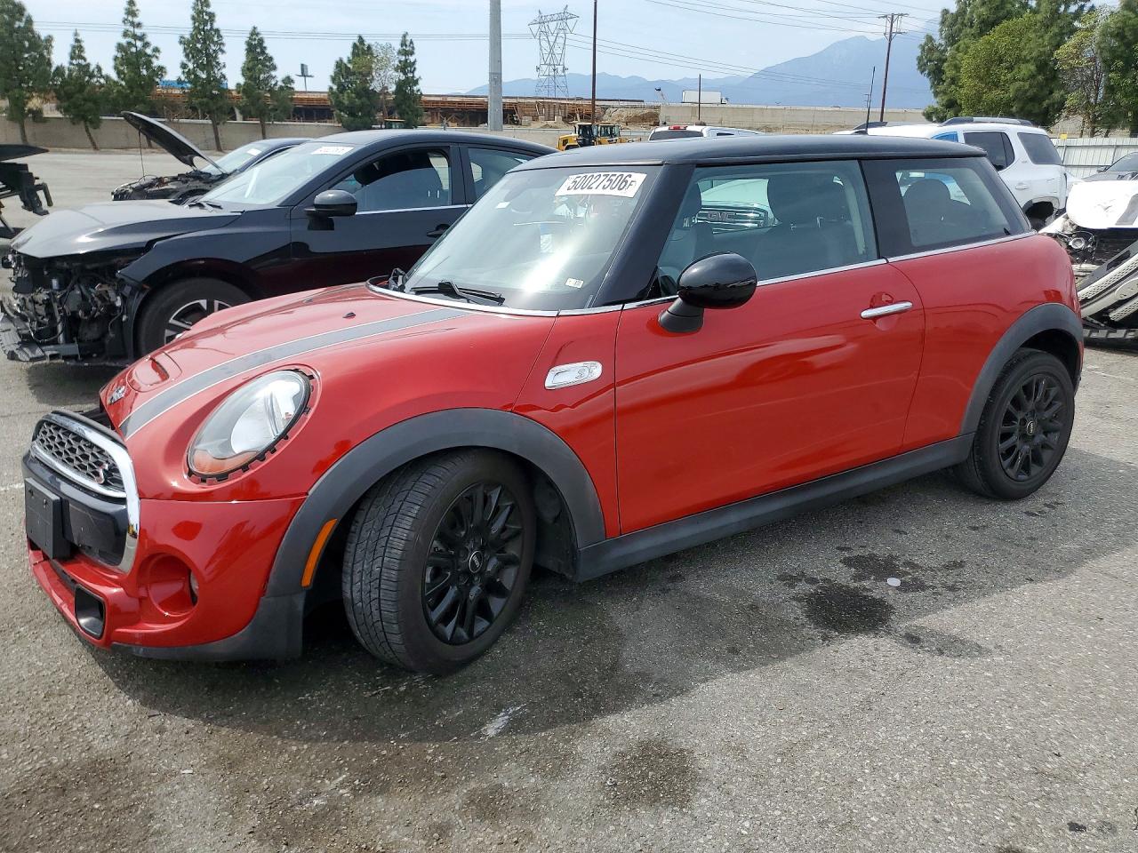Salvage MINI Cooper Image