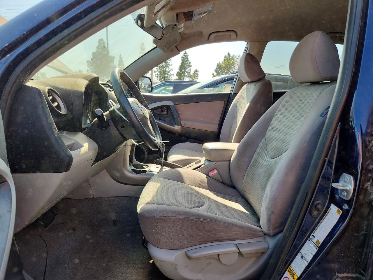 Toyota RAV4 Base