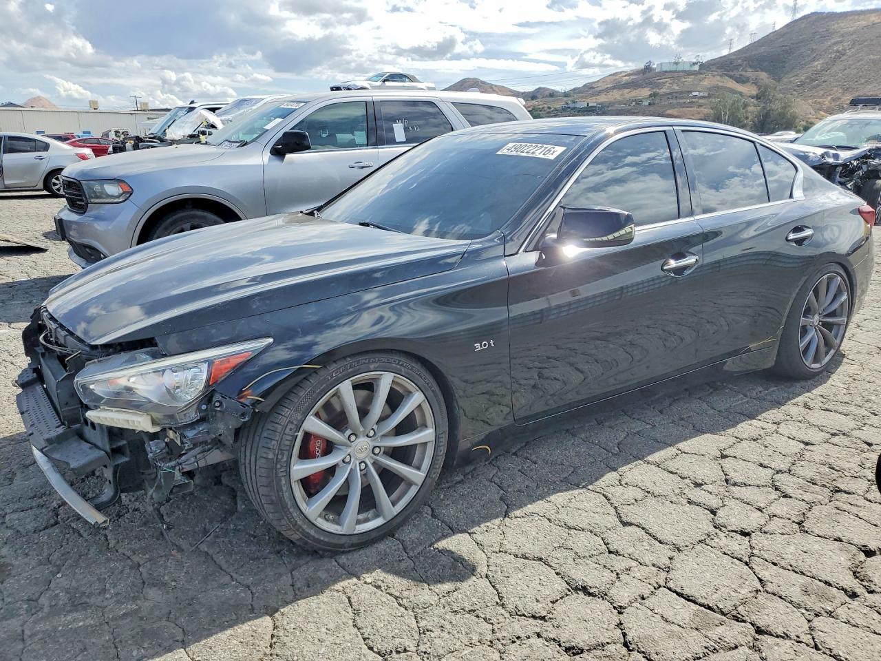 Salvage INFINITI Q50 Image