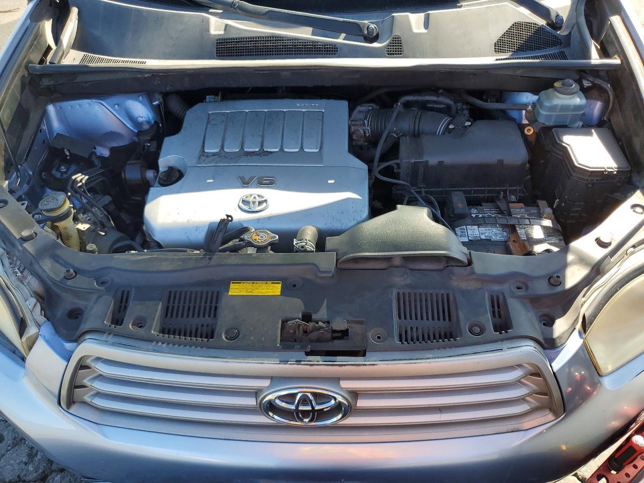Toyota Highlander Base