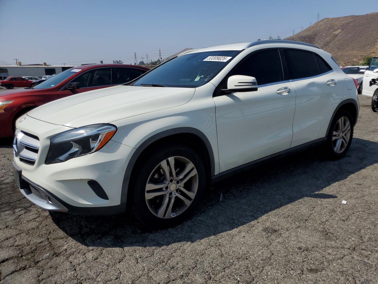 Salvage Mercedes-Benz GLA Image