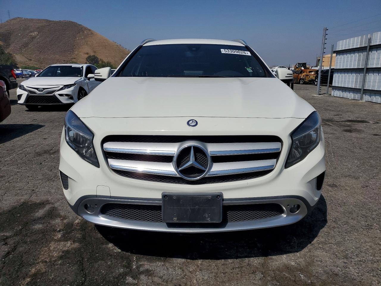 Mercedes-Benz GLA 250