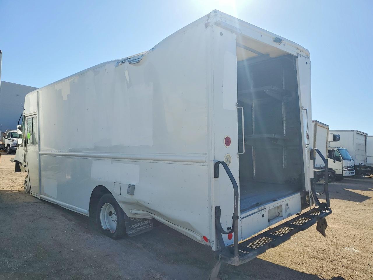 Freightliner Chassis M Line Walk-in Van