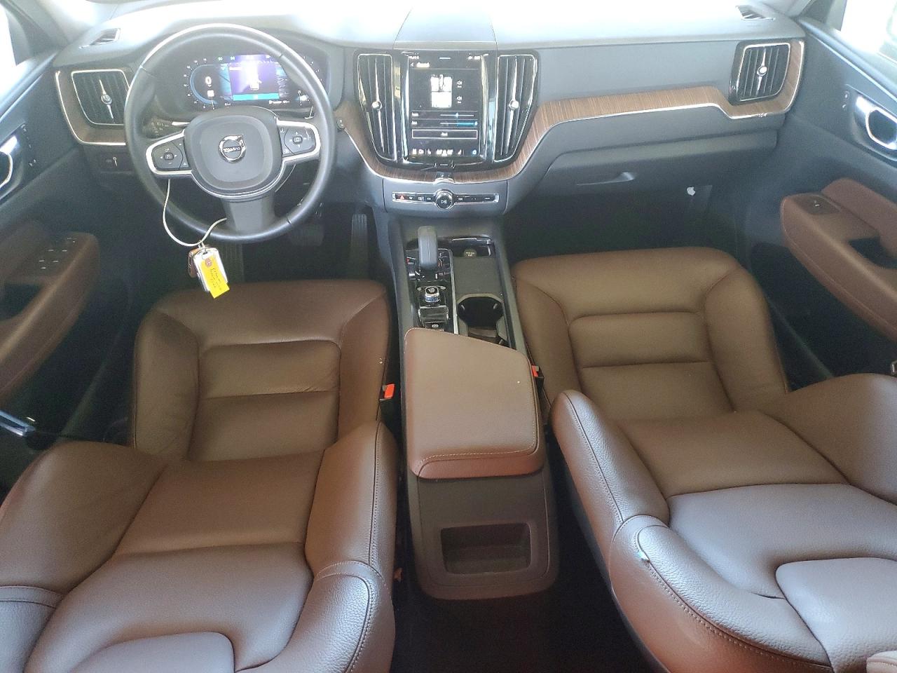 Volvo Xc60 B5 Mo B5 Momentum