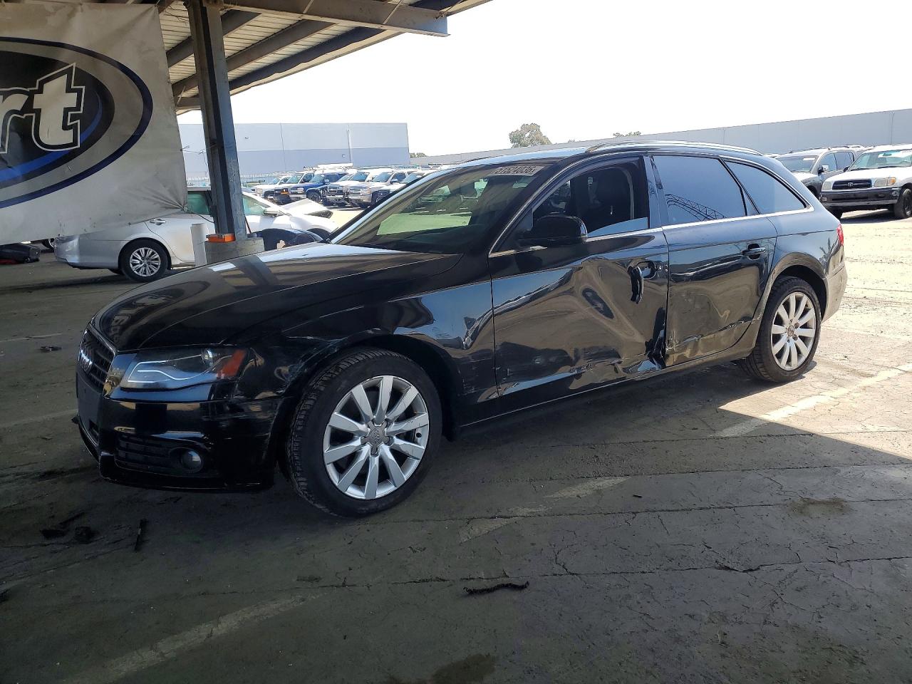 Salvage Audi A4 Image