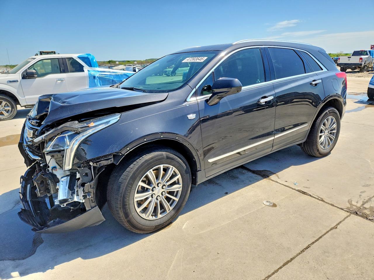 Salvage Cadillac XT5 Image