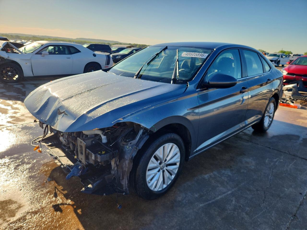 Salvage Volkswagen Jetta Image