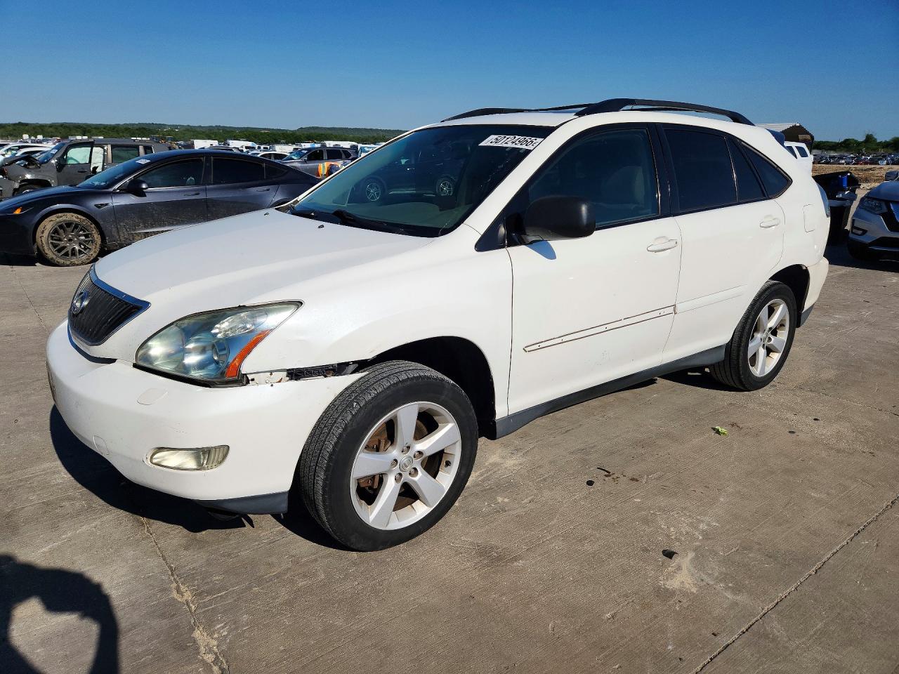 Salvage Lexus RX Image