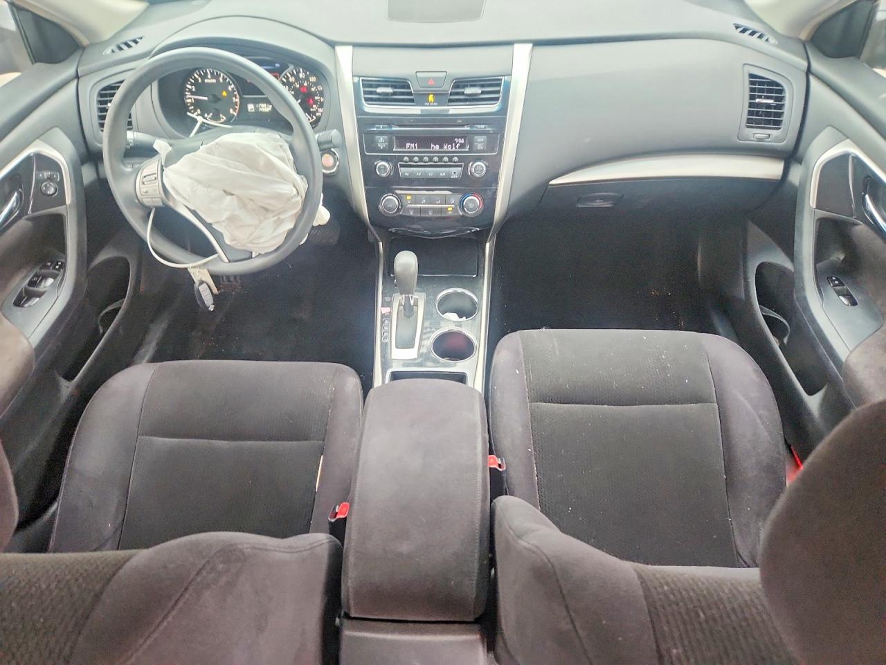 Nissan Altima S
