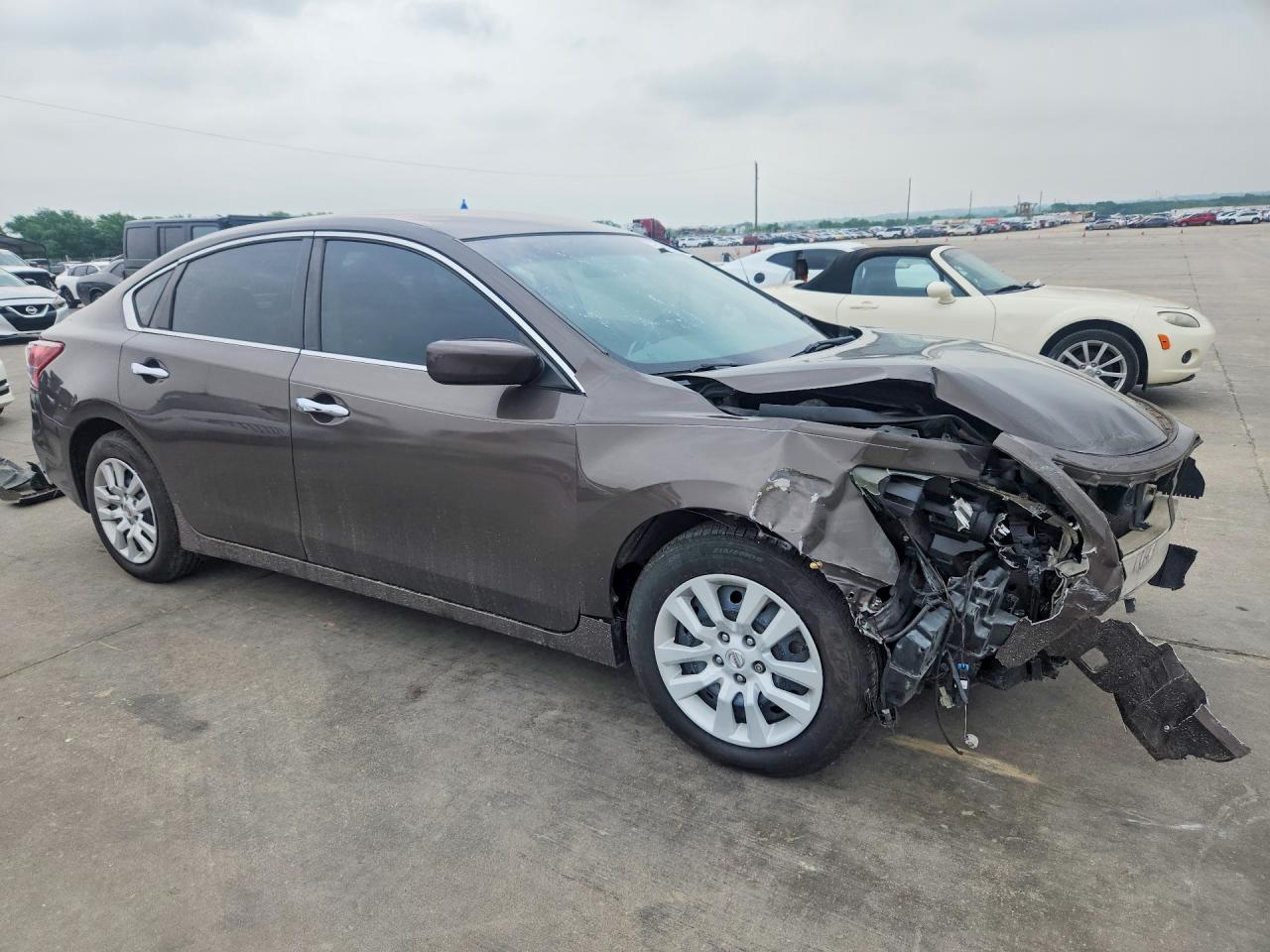 Nissan Altima S