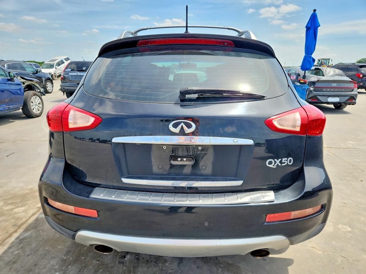 INFINITI Qx Base