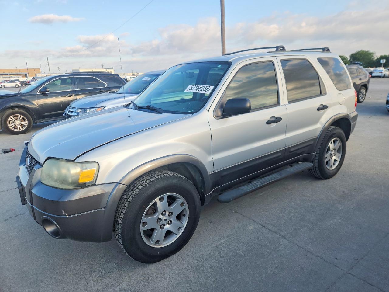 Salvage Ford Escape Image