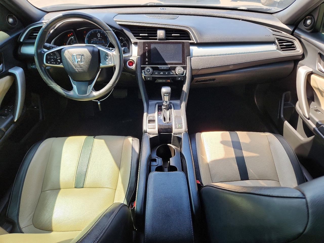 Honda Civic Touring