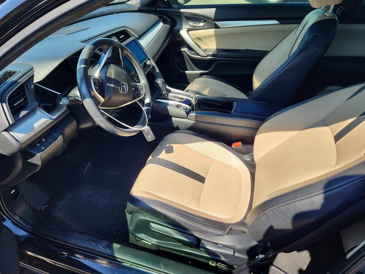 Honda Civic Touring