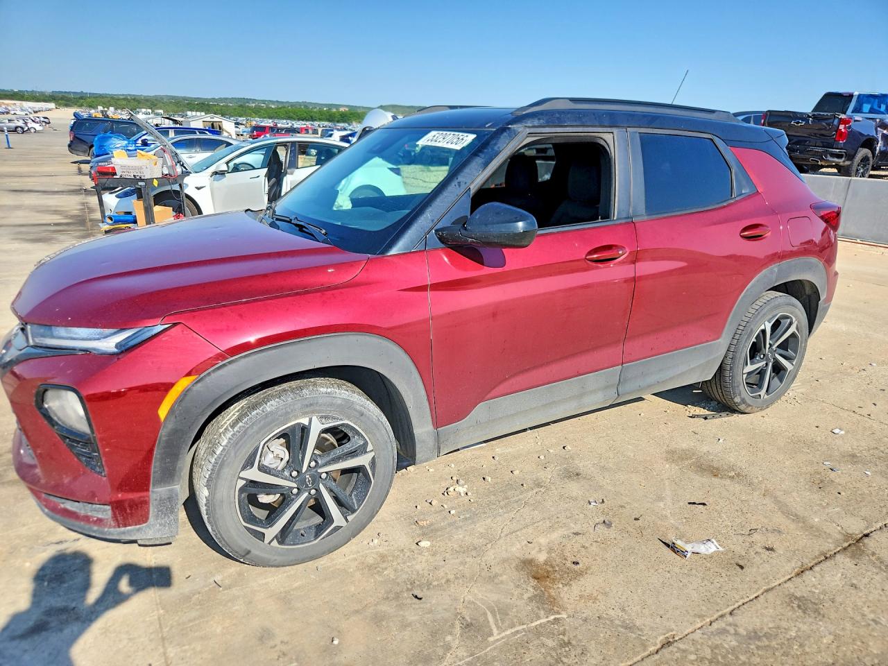 Salvage Chevrolet Trailblaze Image