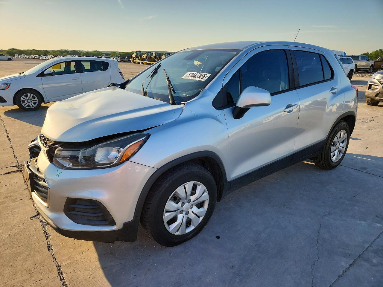 Salvage Chevrolet Trax Image