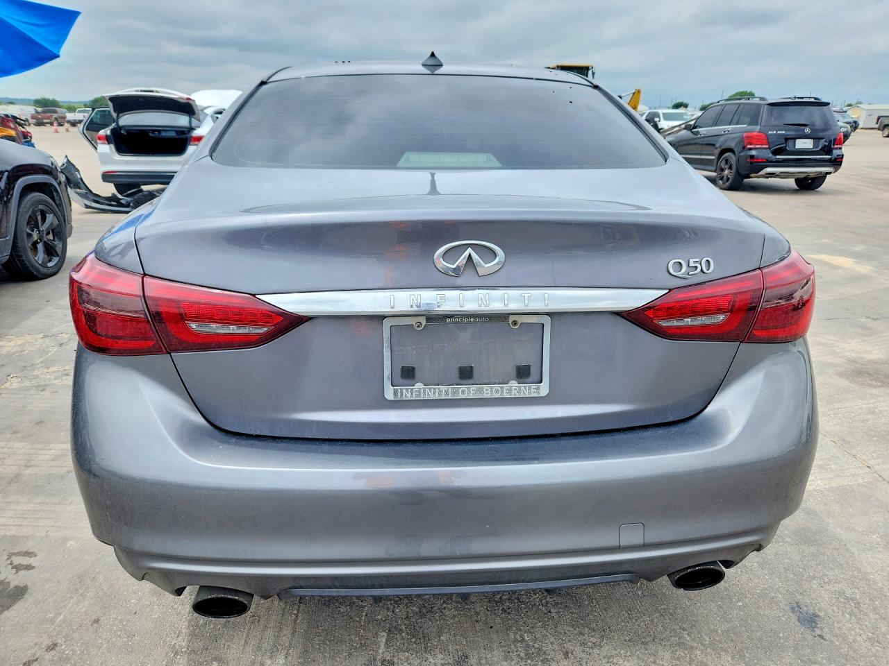 INFINITI Q50 3.0t L 3.0t Luxe