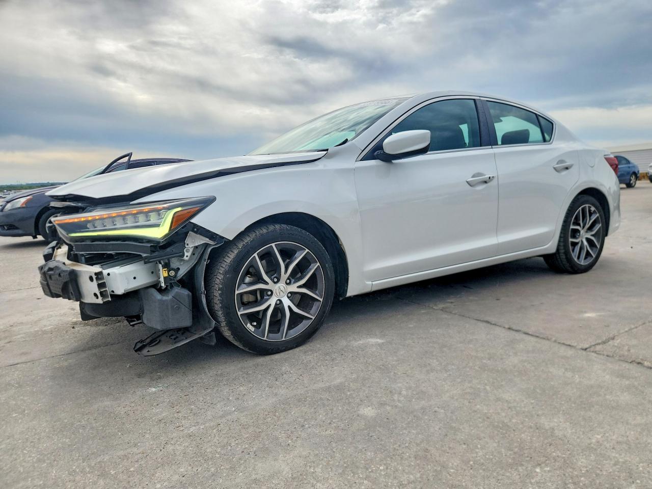 Salvage Acura ILX Image
