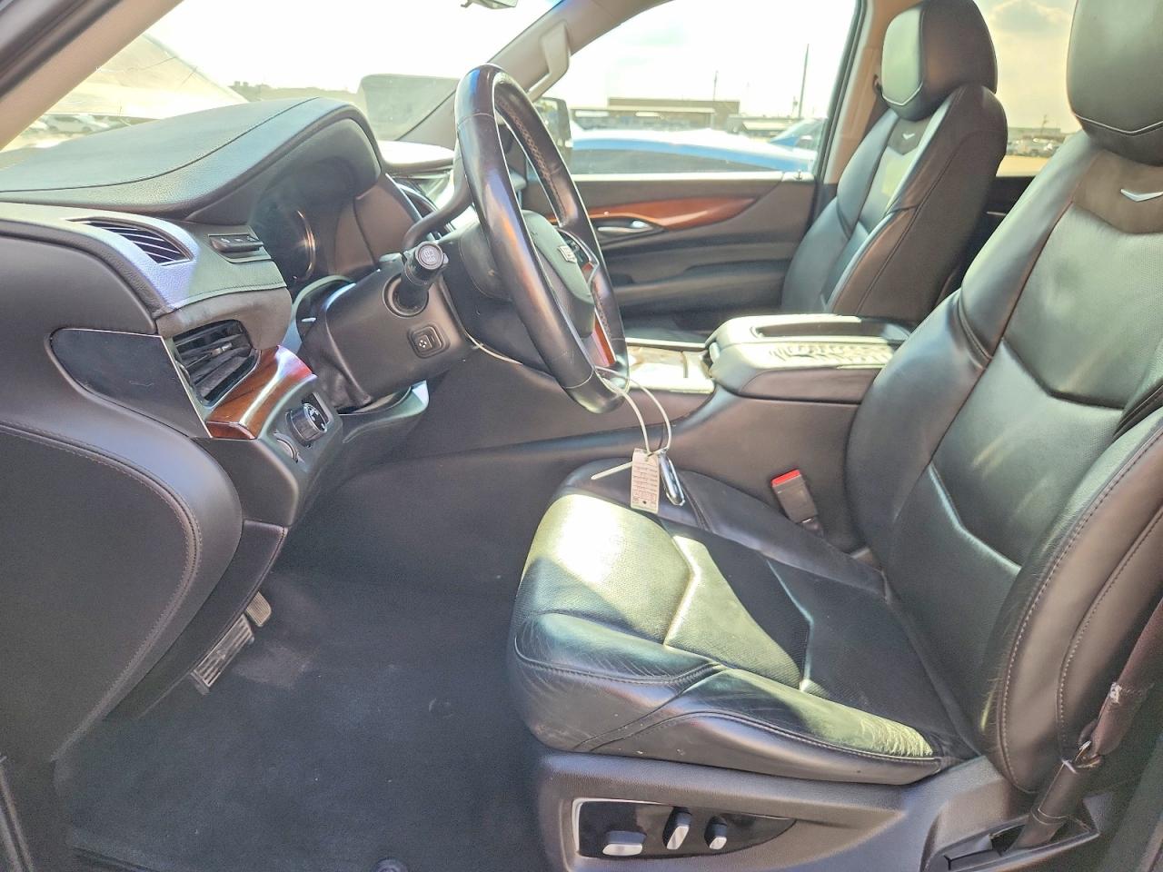 Cadillac Escalade Premium Luxury