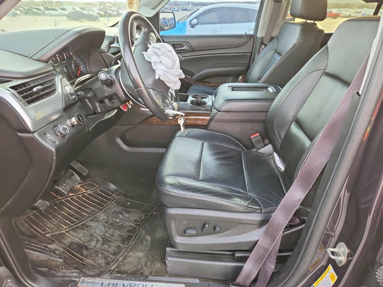 Chevrolet Suburban C1500 Lt