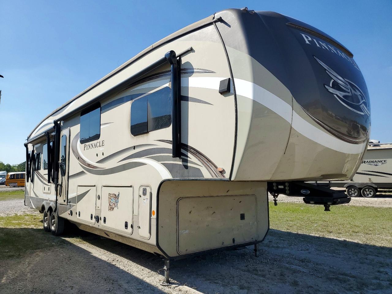 Salvage Jayco Jay Jay Flight Image