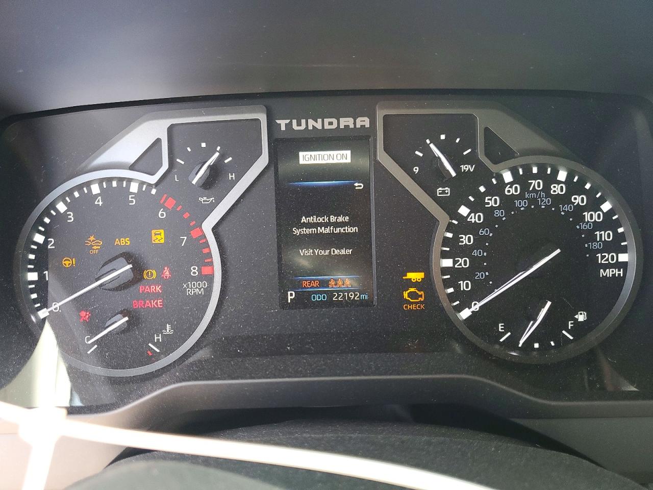 Toyota Tundra Sr5