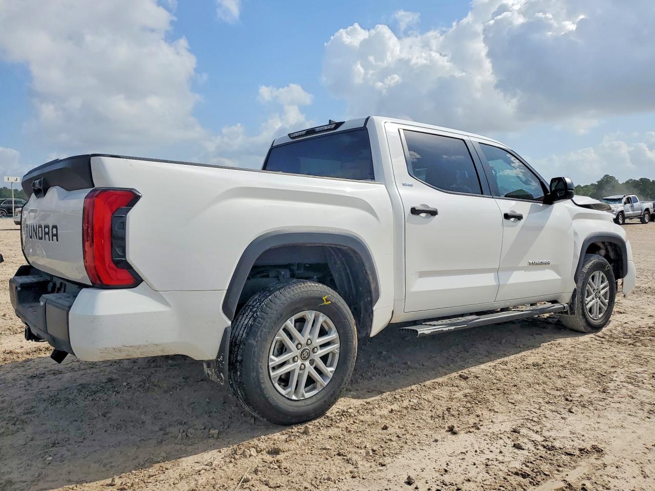 Toyota Tundra Sr5