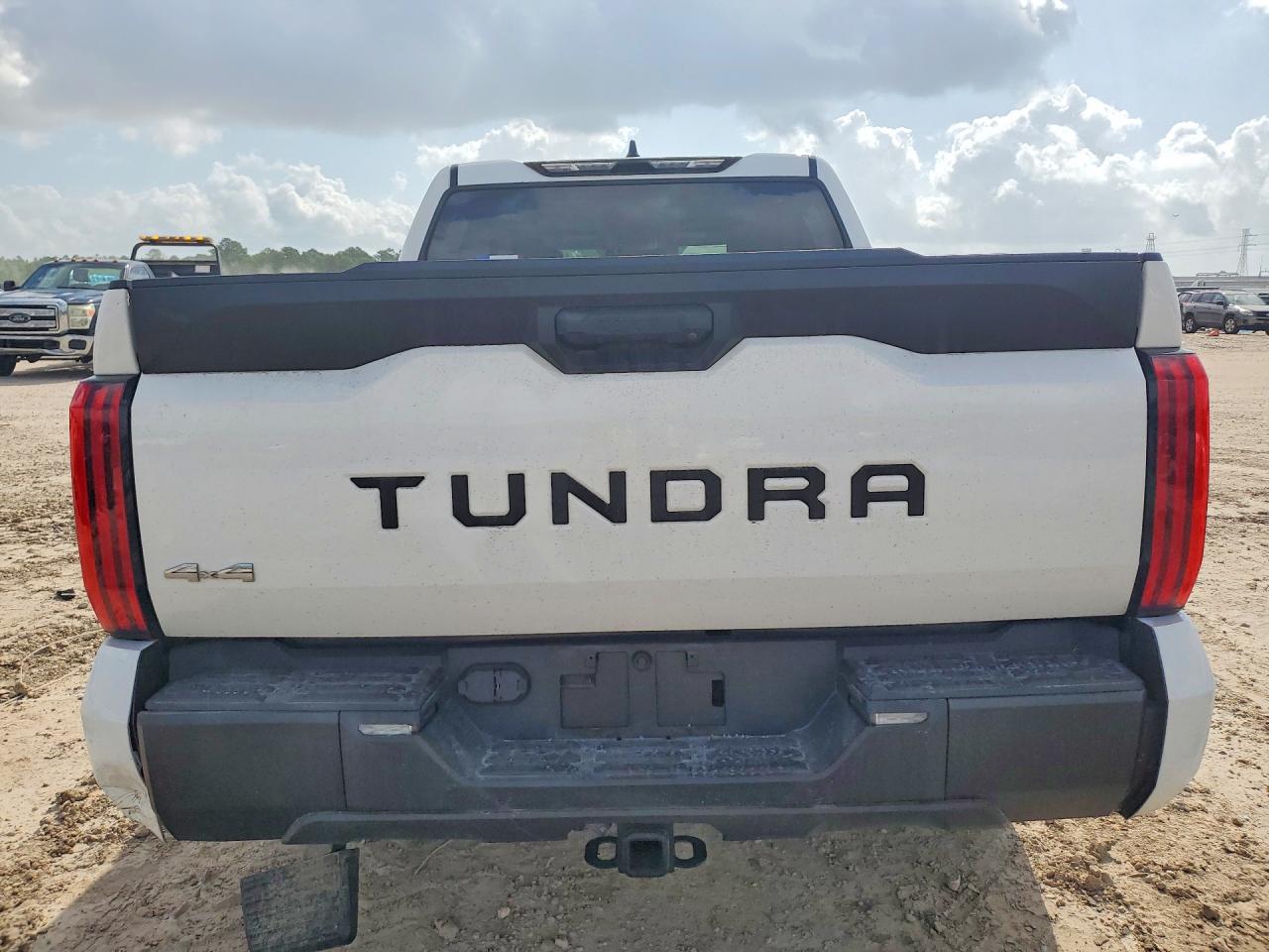 Toyota Tundra Sr5