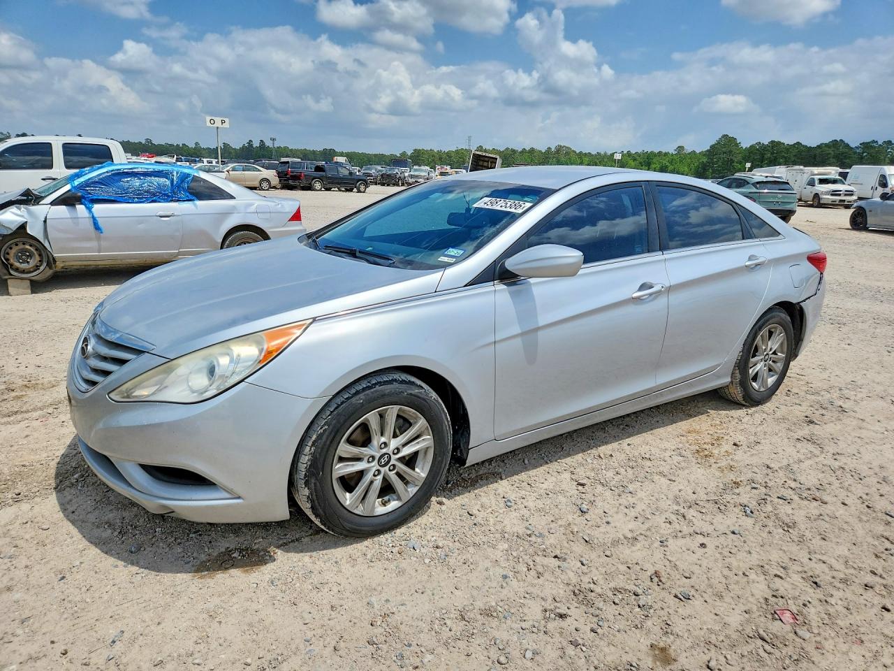 Salvage Hyundai SONATA Image