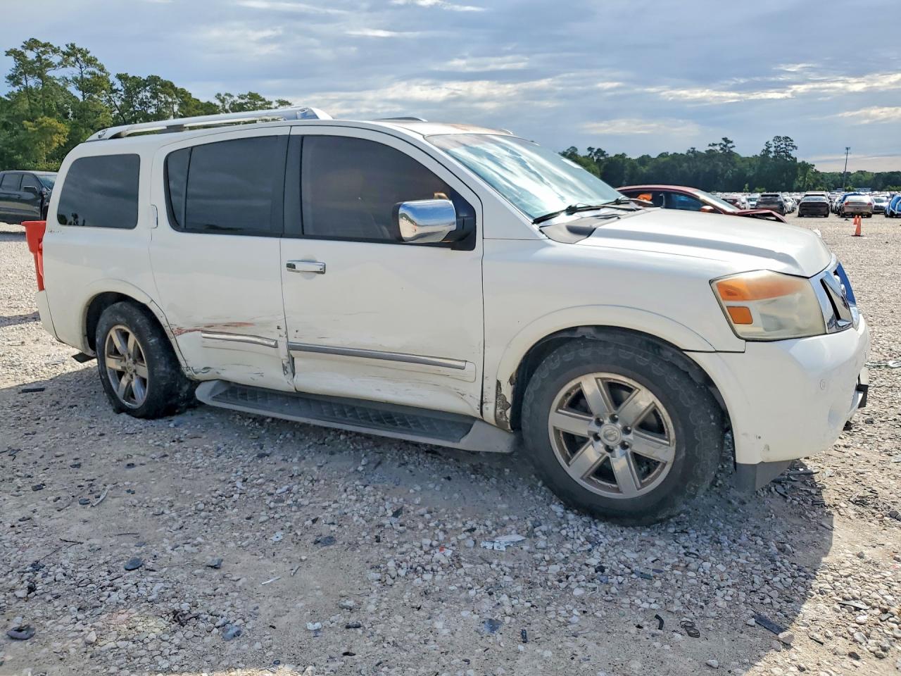 Nissan Armada Platinum