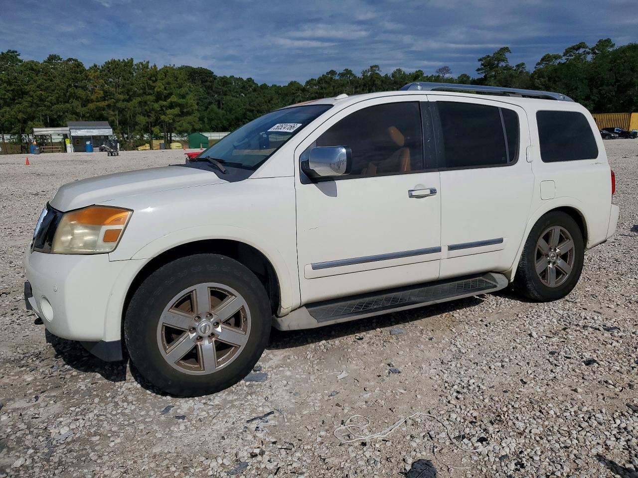 Salvage Nissan Armada Image