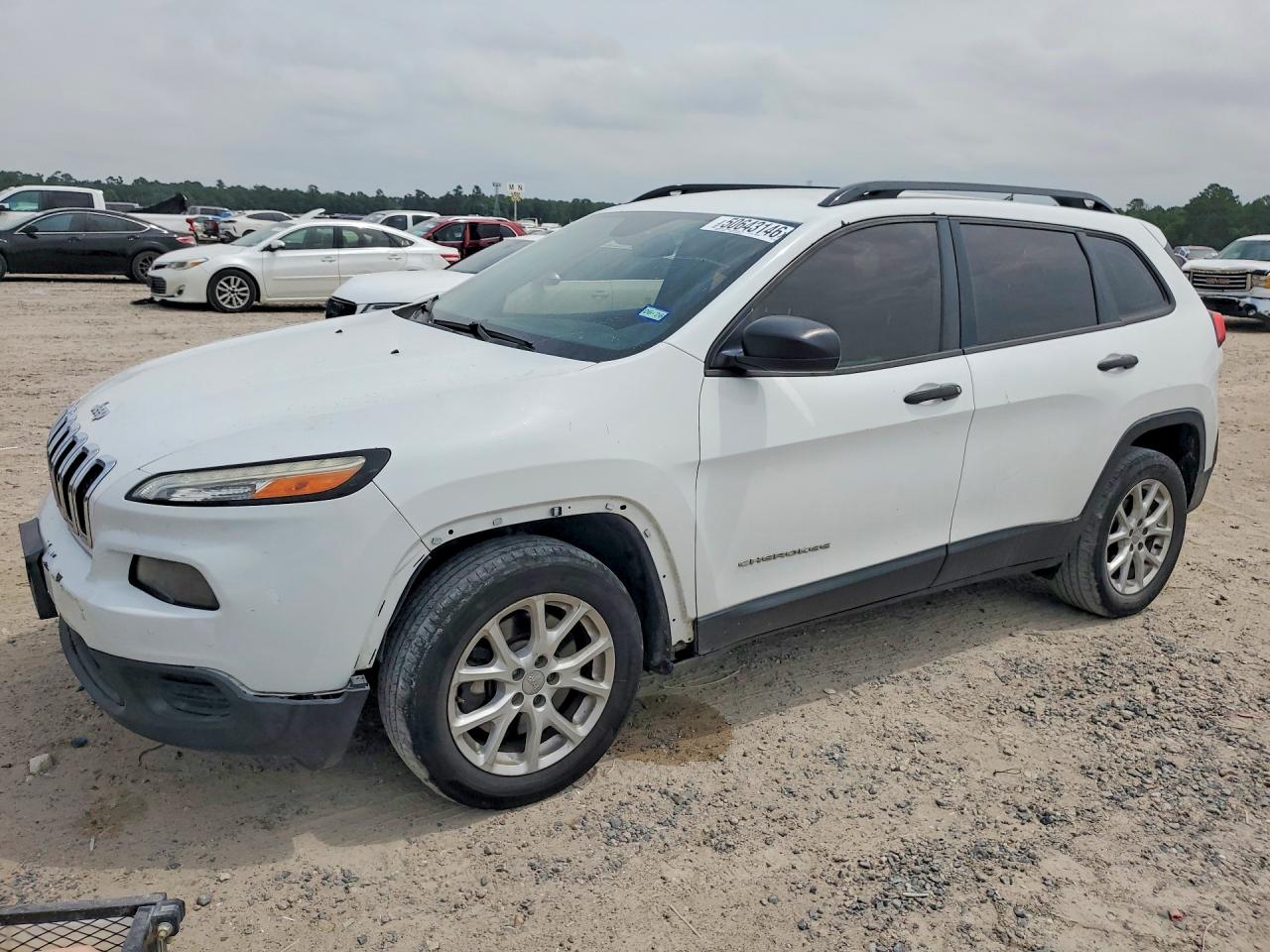 Salvage Jeep Cherokee Image