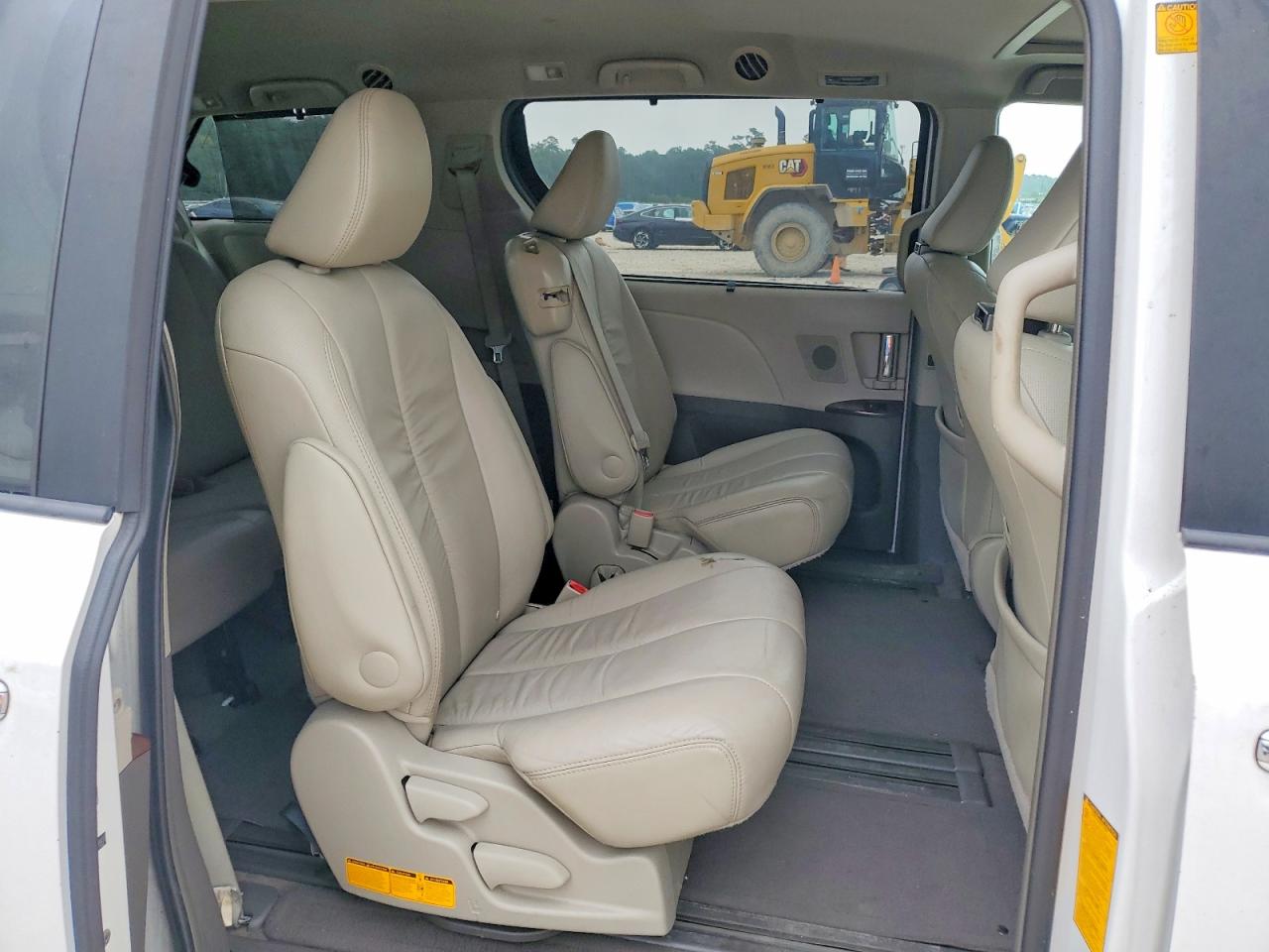 Toyota Sienna Xle 8-passenger