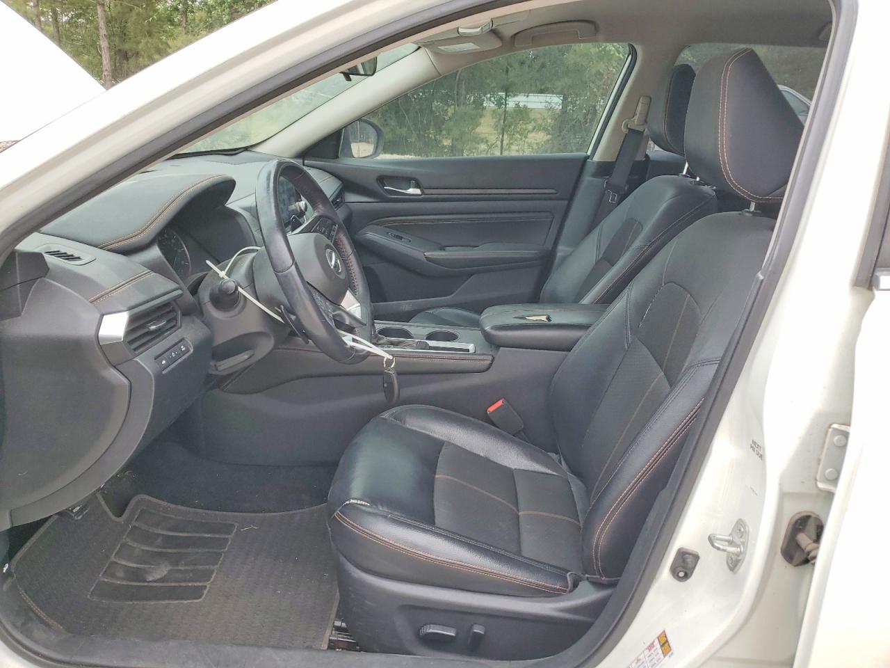 Nissan Altima Sr