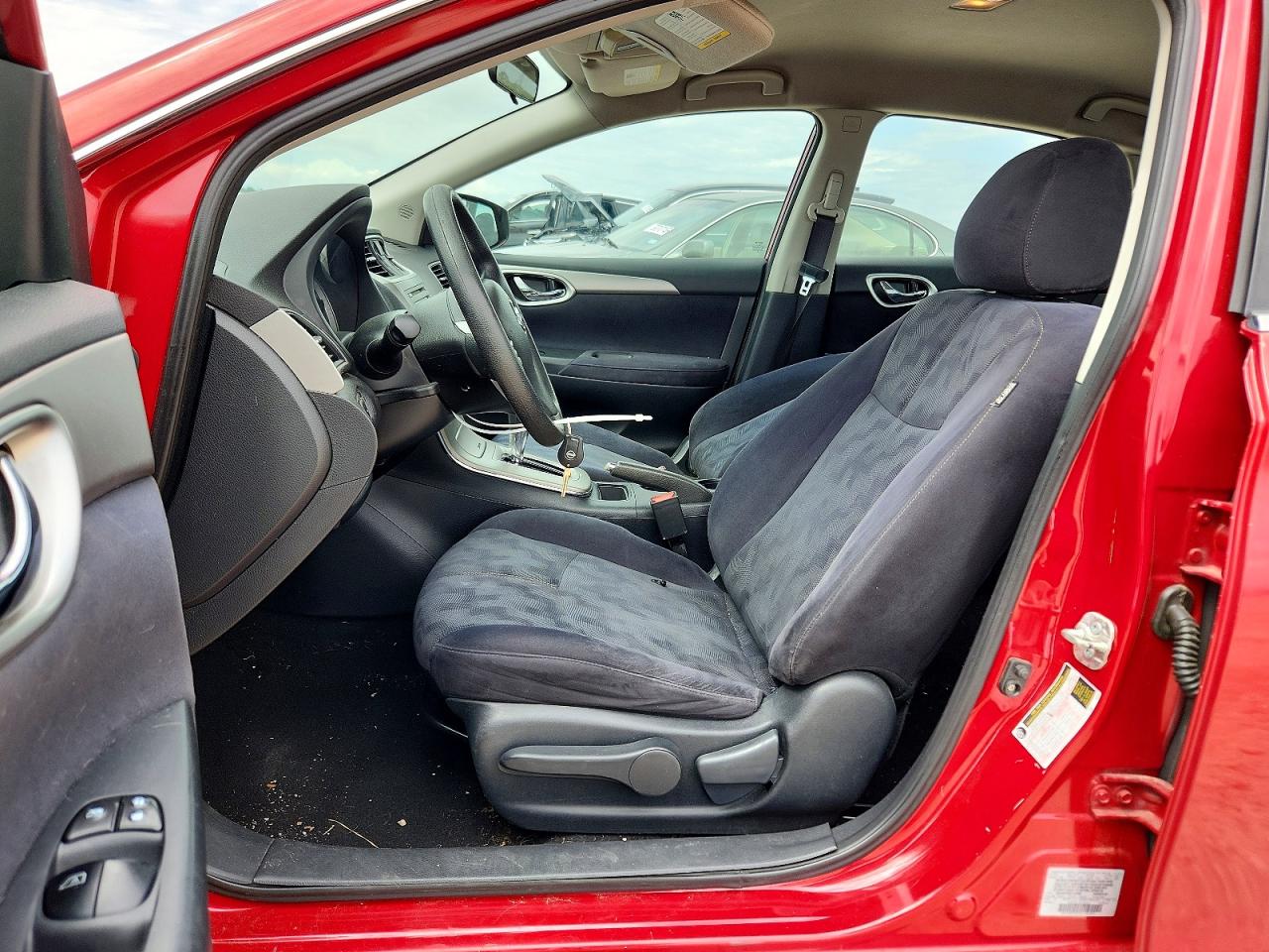 Nissan Sentra S