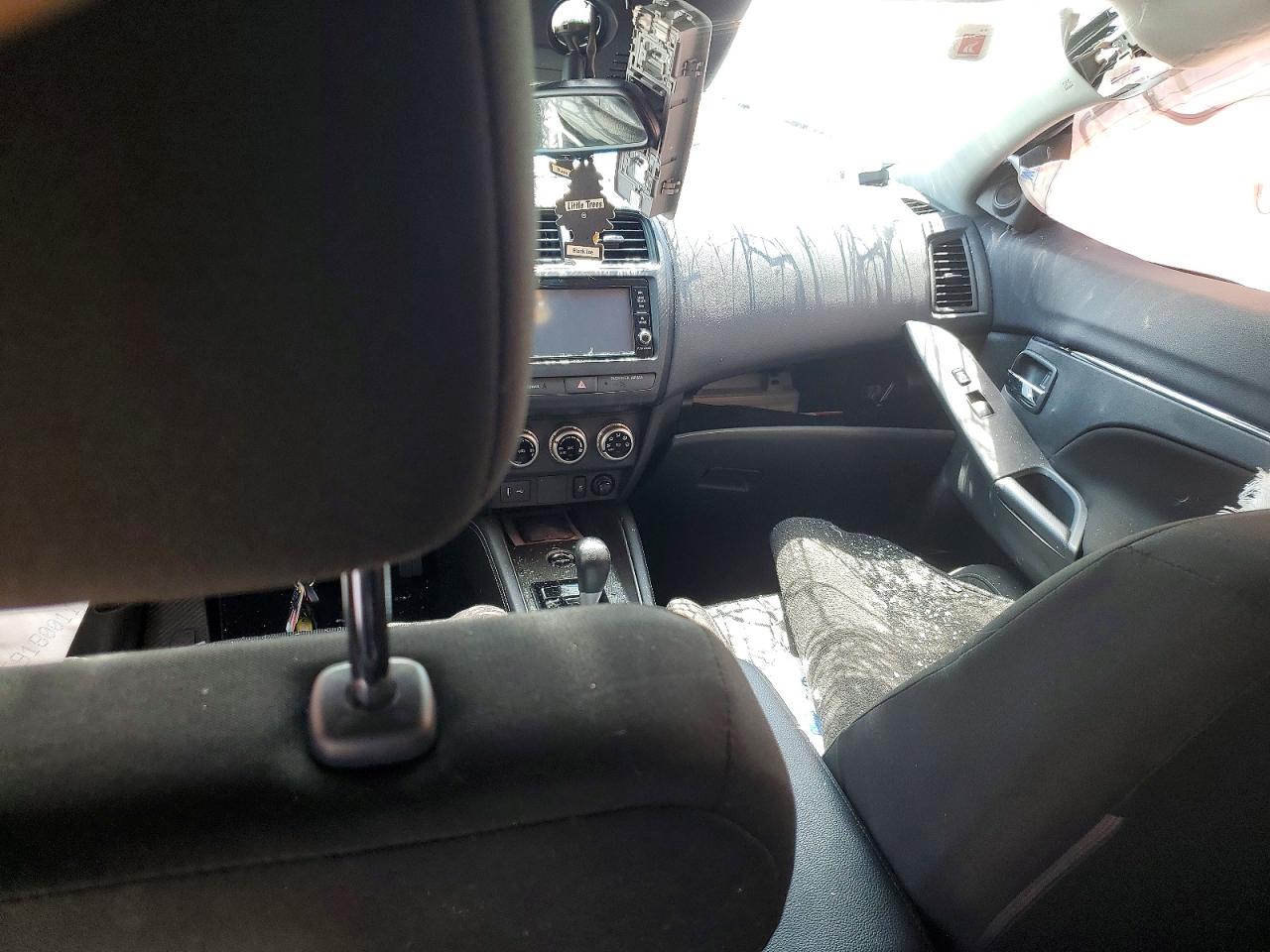 Mitsubishi Outlander Es