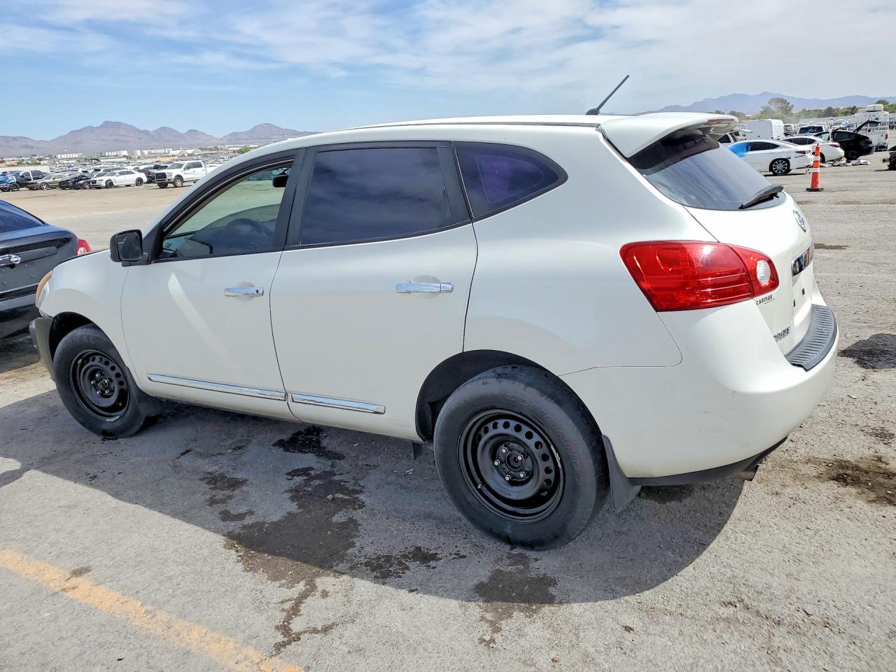 Nissan Rogue S