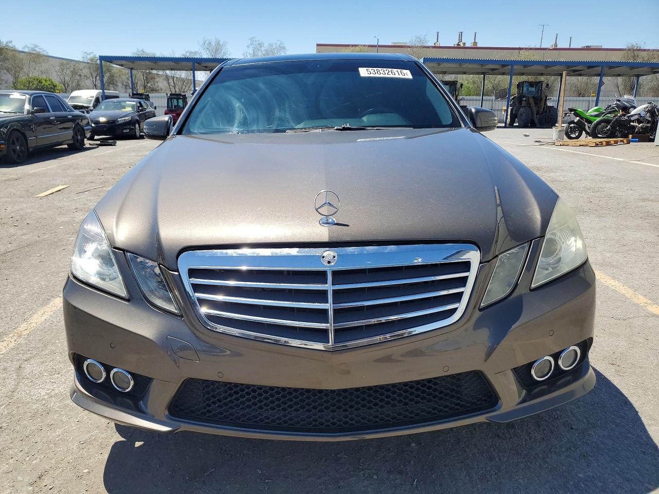 Mercedes-Benz E-Class 550 4matic
