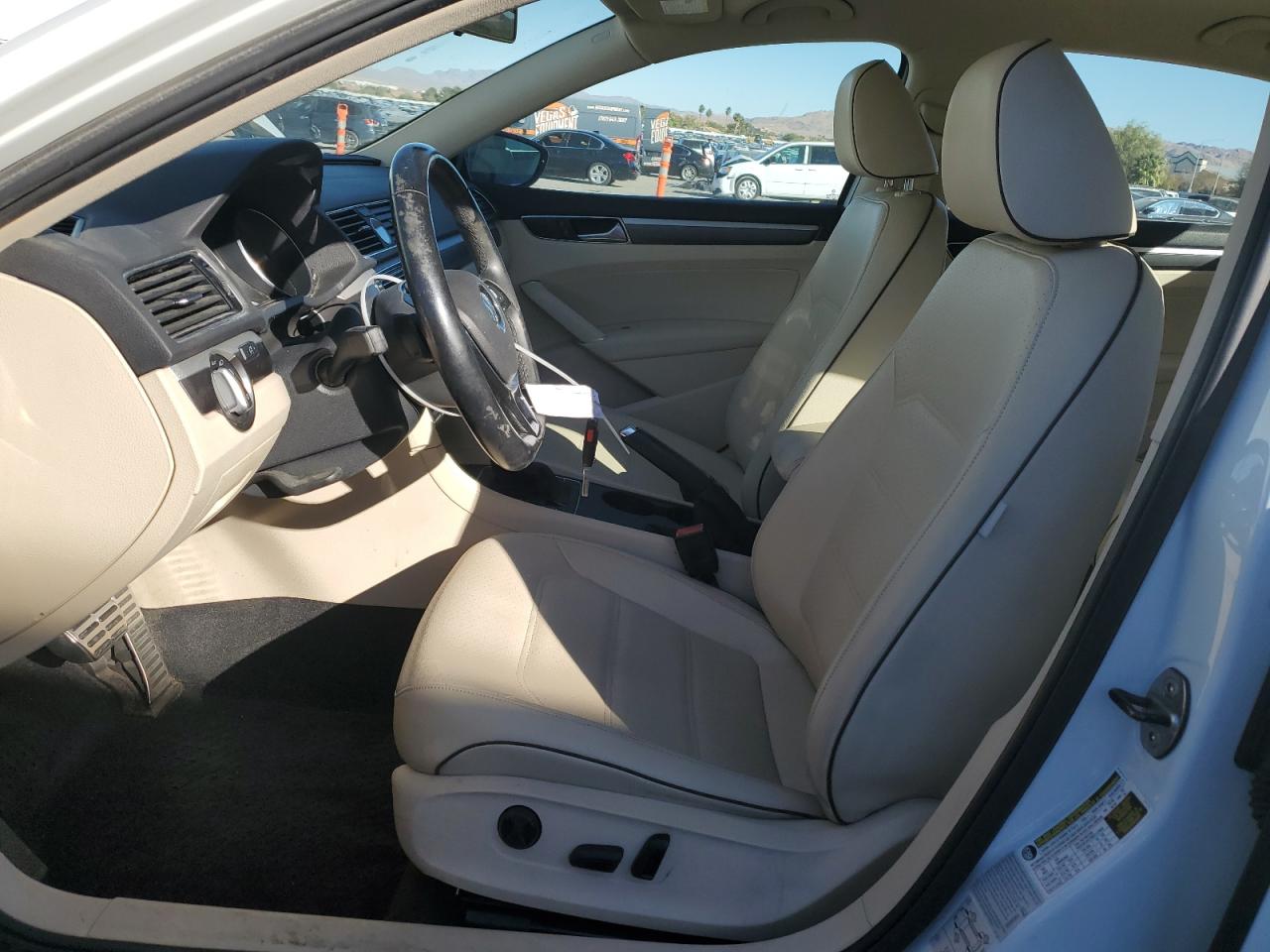 Volkswagen Passat R-line