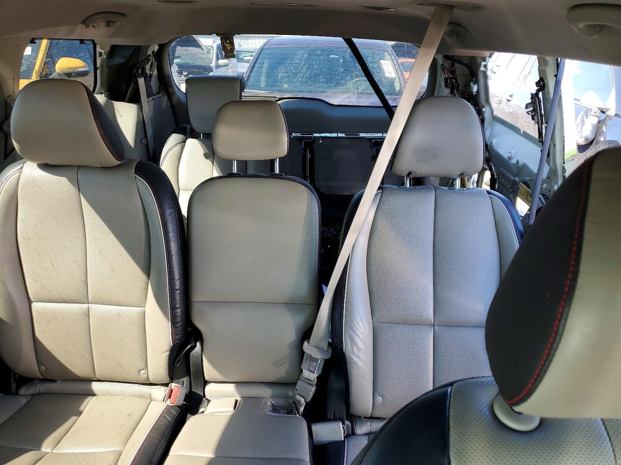 Kia Sedona Ex