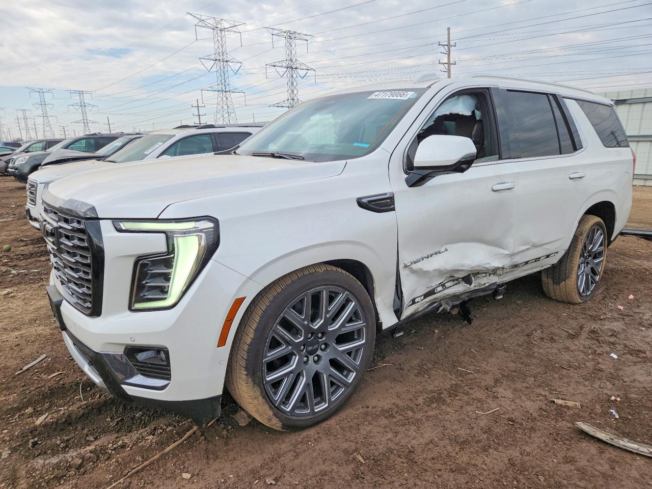 Salvage GMC Yukon Image