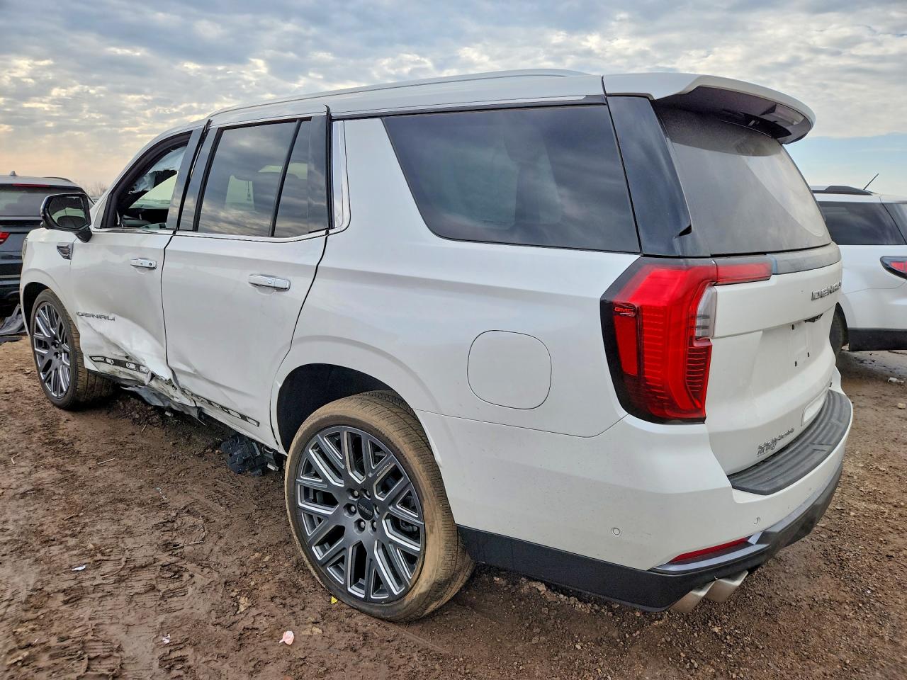 GMC Yukon Denali Ultimate