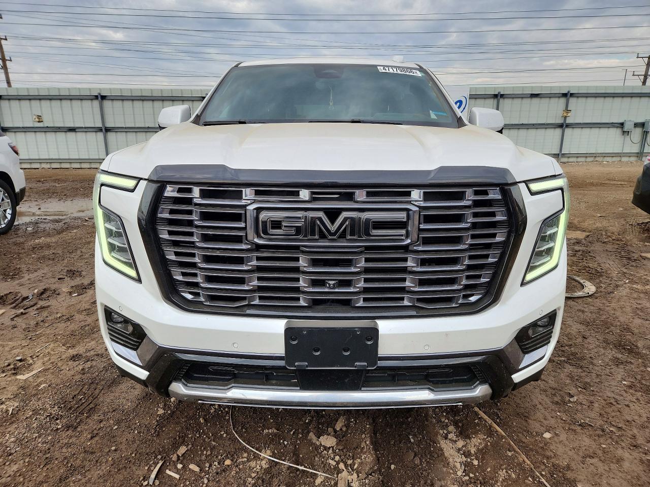 GMC Yukon Denali Ultimate