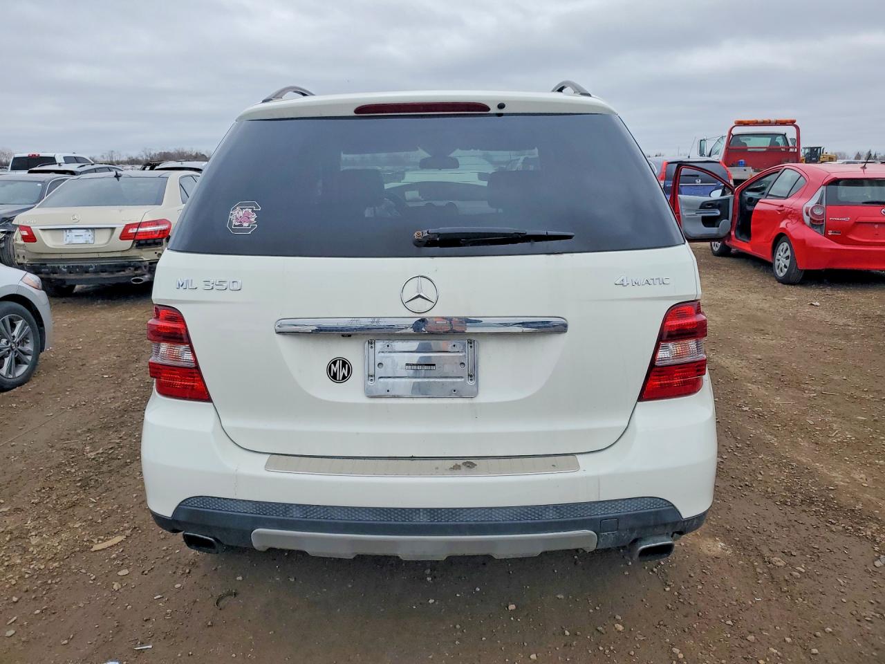 Mercedes-Benz M-Class 350
