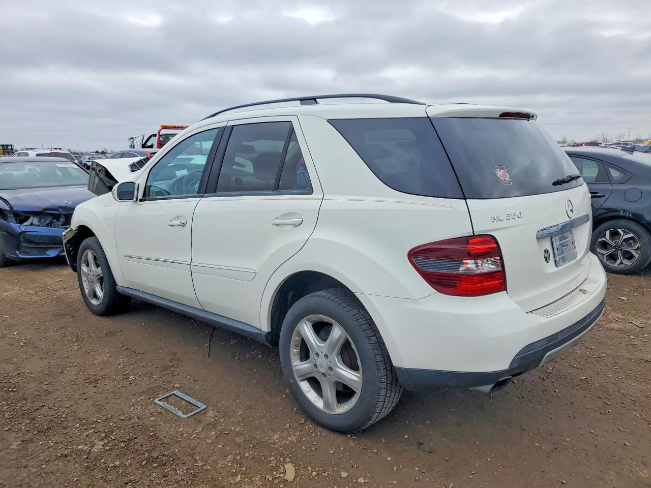 Mercedes-Benz M-Class 350